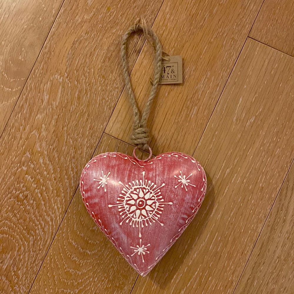 Rustic Heart Ornament style Decor
